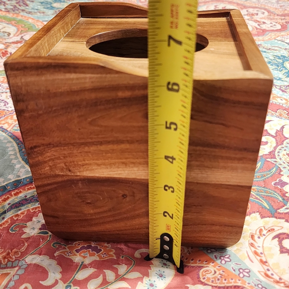 KASSATEX Bath Accessories, Acacia Tissue Holder | Wooden Tissue Box Holder - Picture 9 of 10